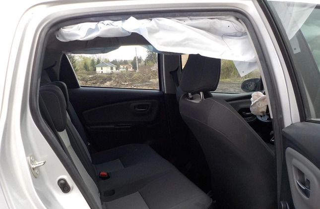 Toyota Yaris cena 20900 przebieg: 23514, rok produkcji 2019 z Stęszew małe 301